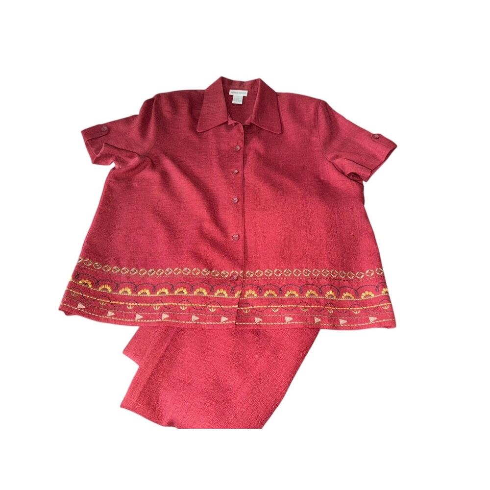 Alfred Dunner Women’s 2 Piece Pant Set Size‎ 18 Red Embroidered Top & Pants